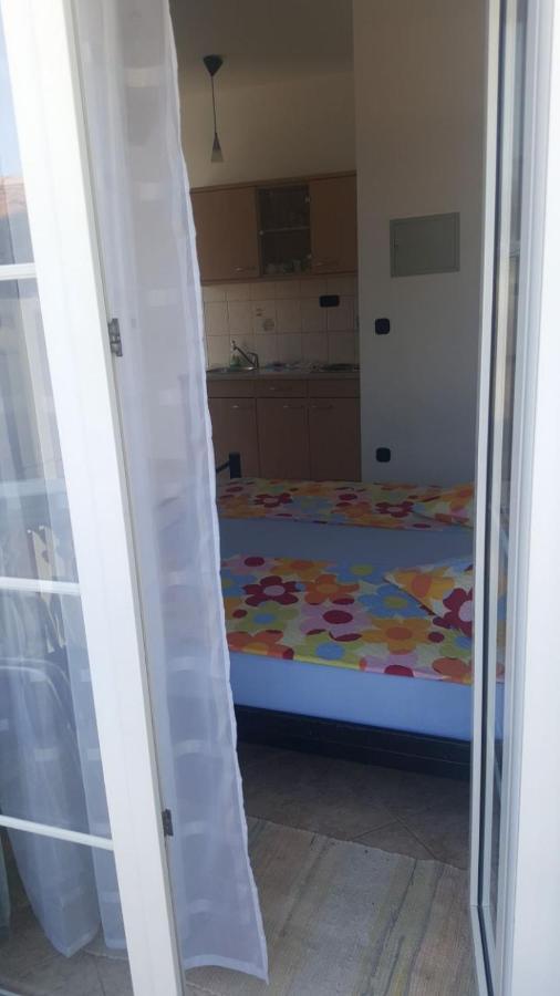 Apartment Fabic โปเรช ภายนอก รูปภาพ