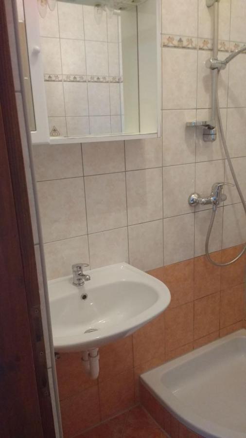 Apartment Fabic โปเรช ภายนอก รูปภาพ