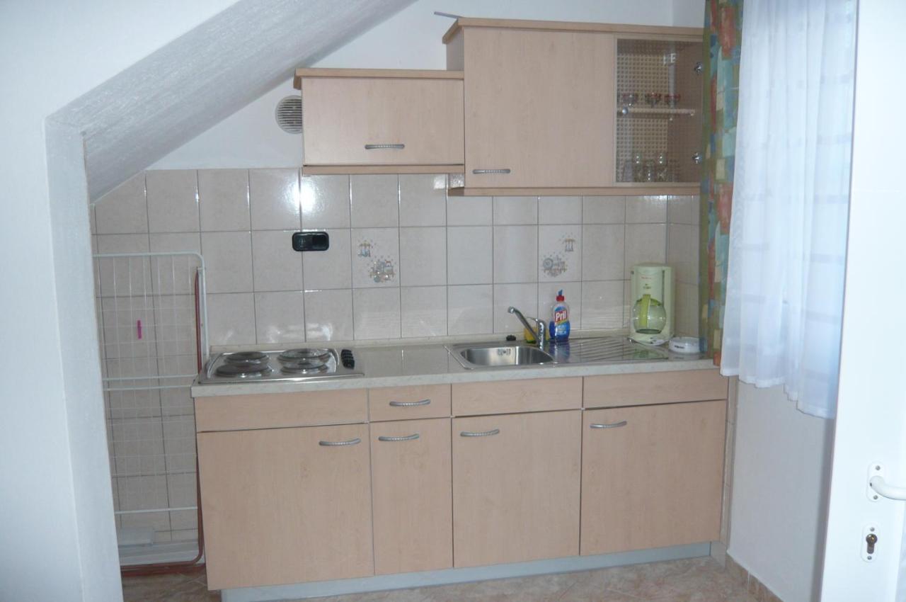Apartment Fabic โปเรช ภายนอก รูปภาพ