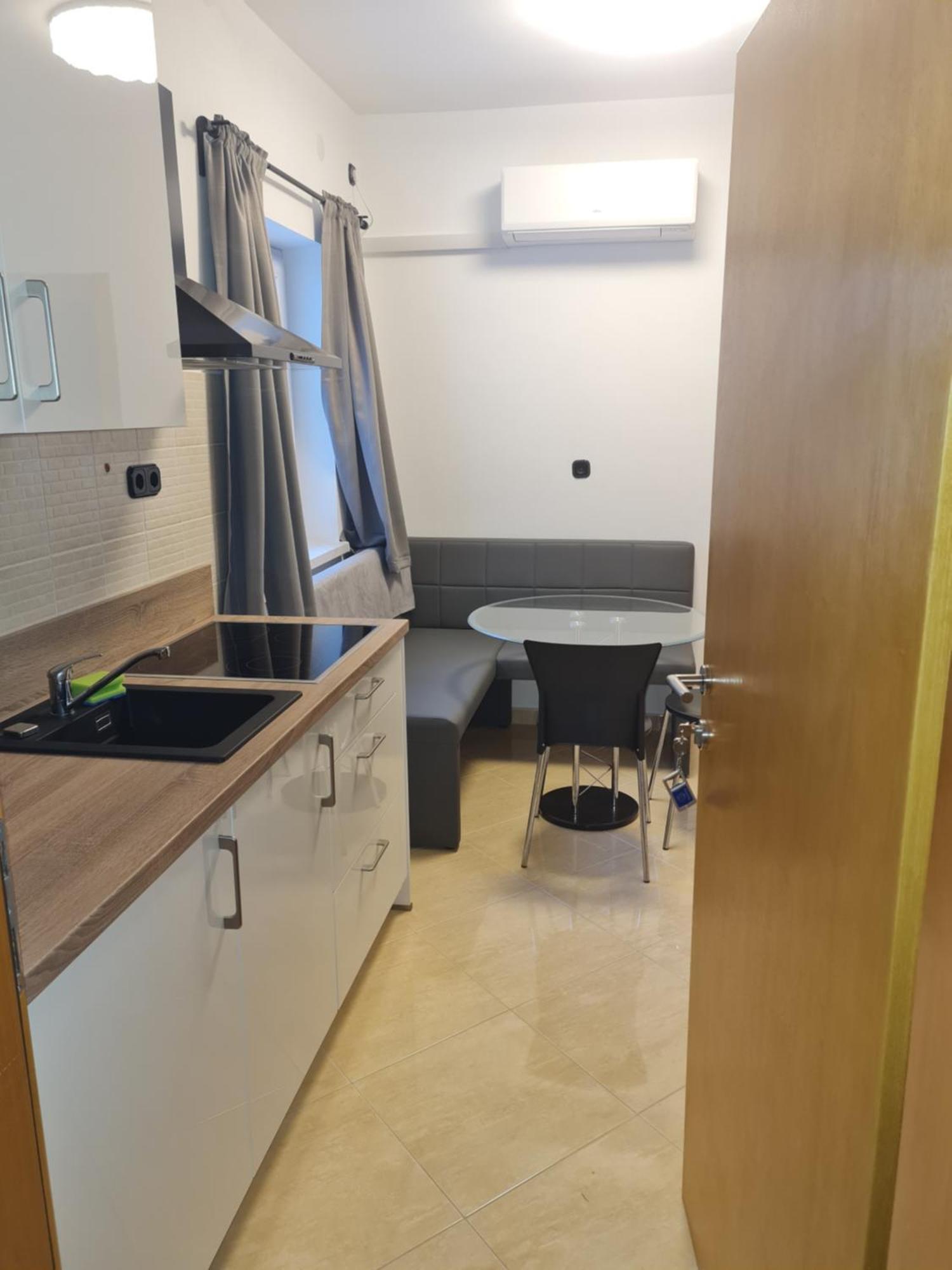 Apartment Fabic โปเรช ภายนอก รูปภาพ